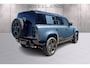 Land Rover Defender 110 P300e 110 Dynamic SE Edition | Panoramadak | Trekhaak | Cold Climate Pack