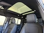 Land Rover Defender 110 P300e 110 Dynamic SE Edition | Panoramadak | Trekhaak | Cold Climate Pack