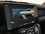 Land Rover Defender 110 P300e Dynamic SE Edition | Panoramadak | Trekhaak | Cold Climate Pack