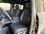 Land Rover Defender 110 P300e Dynamic SE Edition | Panoramadak | Trekhaak | Cold Climate Pack