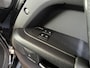 Land Rover Defender 110 P300e X-Dynamic HSE | Head-Up | Windsor Signature Interior | NL auto | 22" |