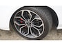 Ford Focus 1.5 182pk EcoBoost ST Line Business & Black Style B&O 18inch LM Trekhaak Stoel/Stuurwiel V.W. *NL auto*