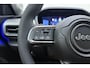 Jeep Avenger 1.2 e-Hybrid Summit | Stoel & Stuurverwarming | Climate control | Navigatie | Electrische achterklep | Keyless | Lichtmetalen velgen
