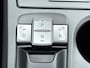 Hyundai Kona Electric EV Premium 64 kWh | Stoelverwarming & ventilatie | Stuurwielverwarming | Achteruitrijcamera | Climate Control | Cruise Control | Head up display |