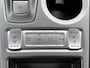 Hyundai Kona Electric EV Premium 64 kWh | Stoelverwarming & ventilatie | Stuurwielverwarming | Achteruitrijcamera | Climate Control | Cruise Control | Head up display |