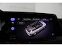 Volkswagen Golf Variant 1.5 eTSI R-Line Business > Trekhaak/IQ.Light/Camera/Winterpakket