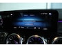 Mercedes-Benz GLB 200 Business Solution AMG ''OP AFSPRAAK'' | Cruise Control | Schuifdak | Stoelverwarming | Trekhaak | Memory | Matrix | Sfeerverlichting | Keyless | Navi
