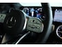 Mercedes-Benz GLB 200 Business Solution AMG ''OP AFSPRAAK'' | Cruise Control | Schuifdak | Stoelverwarming | Trekhaak | Memory | Matrix | Sfeerverlichting | Keyless | Navi
