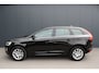 Volvo XC60 2.0 D4 140Kw EURO 6 - AUTOMAAT - NAVIGATIE - XENON - 2x PDC - TREKHAAK