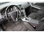 Volvo XC60 2.0 D4 140Kw EURO 6 - AUTOMAAT - NAVIGATIE - XENON - 2x PDC - TREKHAAK
