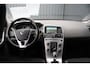 Volvo XC60 2.0 D4 140Kw EURO 6 - AUTOMAAT - NAVIGATIE - XENON - 2x PDC - TREKHAAK
