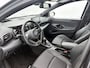 Toyota Yaris 1.5 Hybrid Executive | Trekhaak afneembaar | JBL | Head-Up Display | Stoelverwarming | Parkeersensoren voor+achter | Dodehoek detectie | Navigatie | Apple CarPlay/Android Auto | Cruise Control Adaptive |