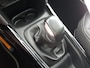 Peugeot 2008 ALLURE1.2 PureTech 110pk Navigatie | Cruise & Climate control | Parkeersensoren achter | Panoramadak | Bluetooth | LM-velgen | ISO-fix |