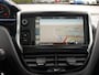 Peugeot 2008 ALLURE1.2 PureTech 110pk Navigatie | Cruise & Climate control | Parkeersensoren achter | Panoramadak | Bluetooth | LM-velgen | ISO-fix |