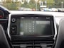 Peugeot 2008 ALLURE1.2 PureTech 110pk Navigatie | Cruise & Climate control | Parkeersensoren achter | Panoramadak | Bluetooth | LM-velgen | ISO-fix |