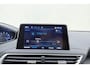Peugeot 3008 1.6 e-THP Allure Automaat | Trekhaak | Electrische achterklep | Keyless | Lichtmetalen velgen | Dakdragers | Camera