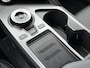 Kia EV6 Edition 77.4 kWh / SOH 100% / Fabrieksgarantie tot 16-04-2032 / 1.600 kg trekgewicht / Android Auto & Apple Carplay / Navigatie / Cruise Control Adaptief / Climate Control / DAB / Draadloze Telefoonlader / Camera / Parkeerassistent / 19" Lichtmetalen Wielen / Keyless entry & start /