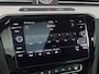 Volkswagen Passat Variant 1.5 TSI 150pk DSG R-Line Business | Trekhaak | Panoramadak | Leder |