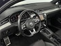 Volkswagen Passat Variant 1.5 TSI 150pk DSG R-Line Business | Trekhaak | Panoramadak | Leder |