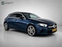 Mercedes-Benz A-klasse 250e Business Solution AMG | 218PK | PANO | SFEERVERL | GROOT SCHERM | LEER | PERF ONDERHOUD | ETC