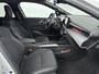 Renault Clio 1.8 Hybrid 160Pk Techno | Navigatie | Apple Carplay/Android Auto | Climate Control | Adaptieve Cruise Control | Parkeersensoren Voor en Achter | Verwarmbare Stoelen | 360 Camera | Dodehoekdetectie | 18 Inch Lichtmetalen Velgen |