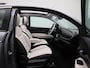Fiat 500C 500e 42 kWh La Prima | Cabrio | Automaat | Navigatie | Virtual Cockpit | Camera | Verwarmde Stoelen | Climate Control | Parkeersensoren | Keyless | Lichtmetalen Velgen |