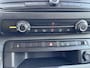 Opel Vivaro-e Combi L2H1 50 kWh 136 PK | 9.585 KM! | Climate Control | 9-persoons | Dubbele Zij-Schuifdeur | Privacy-Glass