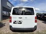 Opel Vivaro-e Combi L2H1 50 kWh 136 PK | 9.585 KM! | Climate Control | 9-persoons | Dubbele Zij-Schuifdeur | Privacy-Glass