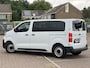 Opel Vivaro-e Combi L2H1 50 kWh 136 PK | Nieuw binnen, meer foto's volgen ! | 9-persoons | 9.585 KM! | Privacy glass