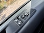 Opel Vivaro-e Combi L2H1 50 kWh 136 PK | 9.585 KM! | Climate Control | 9-persoons | Dubbele Zij-Schuifdeur | Privacy-Glass