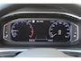 Volkswagen T-Roc 1.0 TSI Life Business 48.538 km 1e eig.
