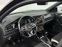 Volkswagen T-Roc 1.5 TSI 150pk Sport | Black Style | Panoramadak | Winter Pakket |