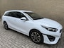 Kia Ceed Sportswagon 1.6 GDI PHEV DynamicLine | Facelift | Camera | Apple CarPlay | Rijstrooksensor | LED | DAB | Keyless | 16 inch velgen | Climate control | Adaptieve Cruise control | Stoel&stuurverwarming | Volledig Onderhouden