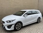 Kia Ceed Sportswagon 1.6 GDI PHEV DynamicLine | Facelift | Camera | Apple CarPlay | Rijstrooksensor | LED | DAB | Keyless | 16 inch velgen | Climate control | Adaptieve Cruise control | Stoel&stuurverwarming | Volledig Onderhouden