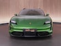 Porsche Taycan Sport Turismo Turbo S 625pk 93 kWh |PTS Mamba green|Burmester|achteras besturing|passenger disp.|pano|carbon ext.|sport chrono|head-up|stoelverkoeling & verwarming|Apple Carplay|memory|