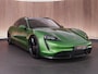 Porsche Taycan Sport Turismo Turbo S 625pk 93 kWh |PTS Mamba green|Burmester|achteras besturing|passenger disp.|pano|carbon ext.|sport chrono|head-up|stoelverkoeling & verwarming|Apple Carplay|memory|