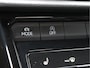 Volkswagen T-Roc 1.0 TSI R-Line | IQ.light | Camera | Massage | Getint glas