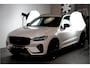 Volvo XC60 Volvo XC60 2.0 T6 AWD 293kW/399pk Aut8 Plug-in hybrid AWD Plus Black Edition HARMAN/KARDON + ADAPT.CRUISE + SPORTSTOELEN + 360 CAMERA + STOELVERWARMING V&A + STUURVERWARMING + BLIS + MATRIX LED + EL.STOELEN MET MEMORY + PARKSENSOREN + 21” LM-VELGEN!!