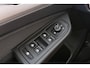 Volkswagen Golf 1.0 Aut. eTSI Business Carplay Adapt.Cruise Park.sens V/A