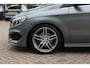 Mercedes-Benz B-klasse 180 Ambition / Panoramadak / Camera / Leder&Alcantara / Elektr. Best.Stoel / 18'' / Navigatie / Stoelverwarming / Dodehoek / Cruise Control