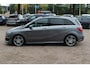 Mercedes-Benz B-klasse 180 Ambition / Panoramadak / Camera / Leder&Alcantara / Elektr. Best.Stoel / 18'' / Navigatie / Stoelverwarming / Dodehoek / Cruise Control