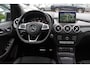 Mercedes-Benz B-klasse 180 Ambition / Panoramadak / Camera / Leder&Alcantara / Elektr. Best.Stoel / 18'' / Navigatie / Stoelverwarming / Dodehoek / Cruise Control