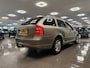 Skoda Octavia Combi 1.2 TSI Elegance * Automaat / Trekhaak / LM Velgen / Cruise control / NL Auto *