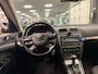 Skoda Octavia Combi 1.2 TSI Elegance * Automaat / Trekhaak / LM Velgen / Cruise control / NL Auto *