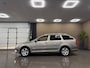 Skoda Octavia Combi 1.2 TSI Elegance * Automaat / Trekhaak / LM Velgen / Cruise control / NL Auto *