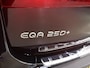 Mercedes-Benz EQA 250+ AMG Line 71 kWh | Rij assistentie pakket | Trekhaak | Stoelverwarming |