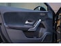 Mercedes-Benz A-klasse 180 AMG Line | FACELIFT | DEALER.OND | PANO | CARPLAY | CAMERA | KEYLESS |