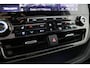 Toyota Highlander 2.5 AWD Hybrid Premium | Apple Carplay/Android Auto | Stoelverwarming/Koeling | Elektrische Voorstoelen | Panoramadak | Voorruit Verwarming |