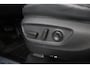 Toyota Highlander 2.5 AWD Hybrid Premium | Apple Carplay/Android Auto | Stoelverwarming/Koeling | Elektrische Voorstoelen | Panoramadak | Voorruit Verwarming |