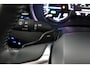 Toyota Highlander 2.5 AWD Hybrid Premium | Apple Carplay/Android Auto | Stoelverwarming/Koeling | Elektrische Voorstoelen | Panoramadak | Voorruit Verwarming |